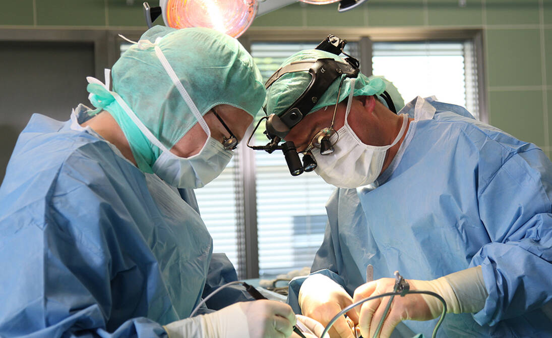 Chirurgische Klinik Krankenhaus Bautzen - Oberlausitz-Kliniken gGmbH Chirurgische Klinik Krankenhaus Bautzen - Oberlausitz-Kliniken gGmbH